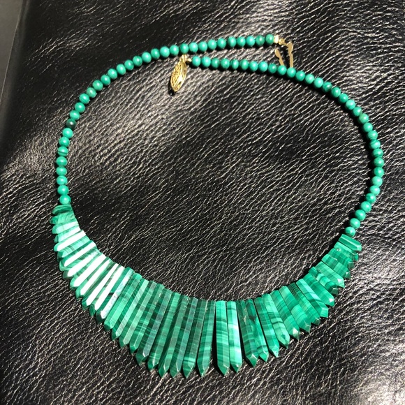 Jewelry - Vintage Malachite necklace